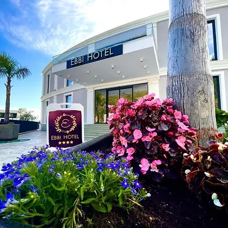 Ebbi Hotel Dhermi